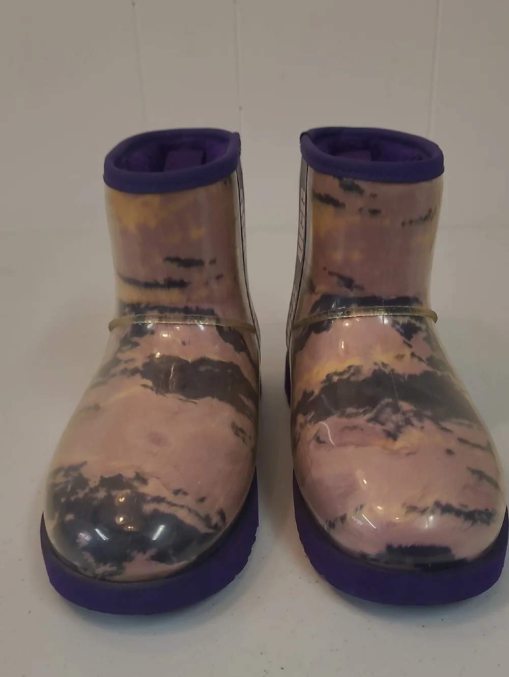 UGG Classic Clear Mini Marble Boots Purple and Pink Waterproof Women's Size 8